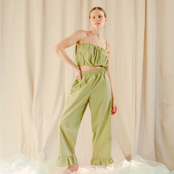 NWT - A Bronze Age Yara Crop Top - Bay Leaf - Picture 3 of 3